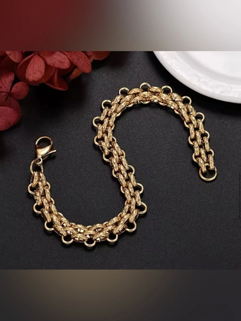 New 18k Gold Bracelet
